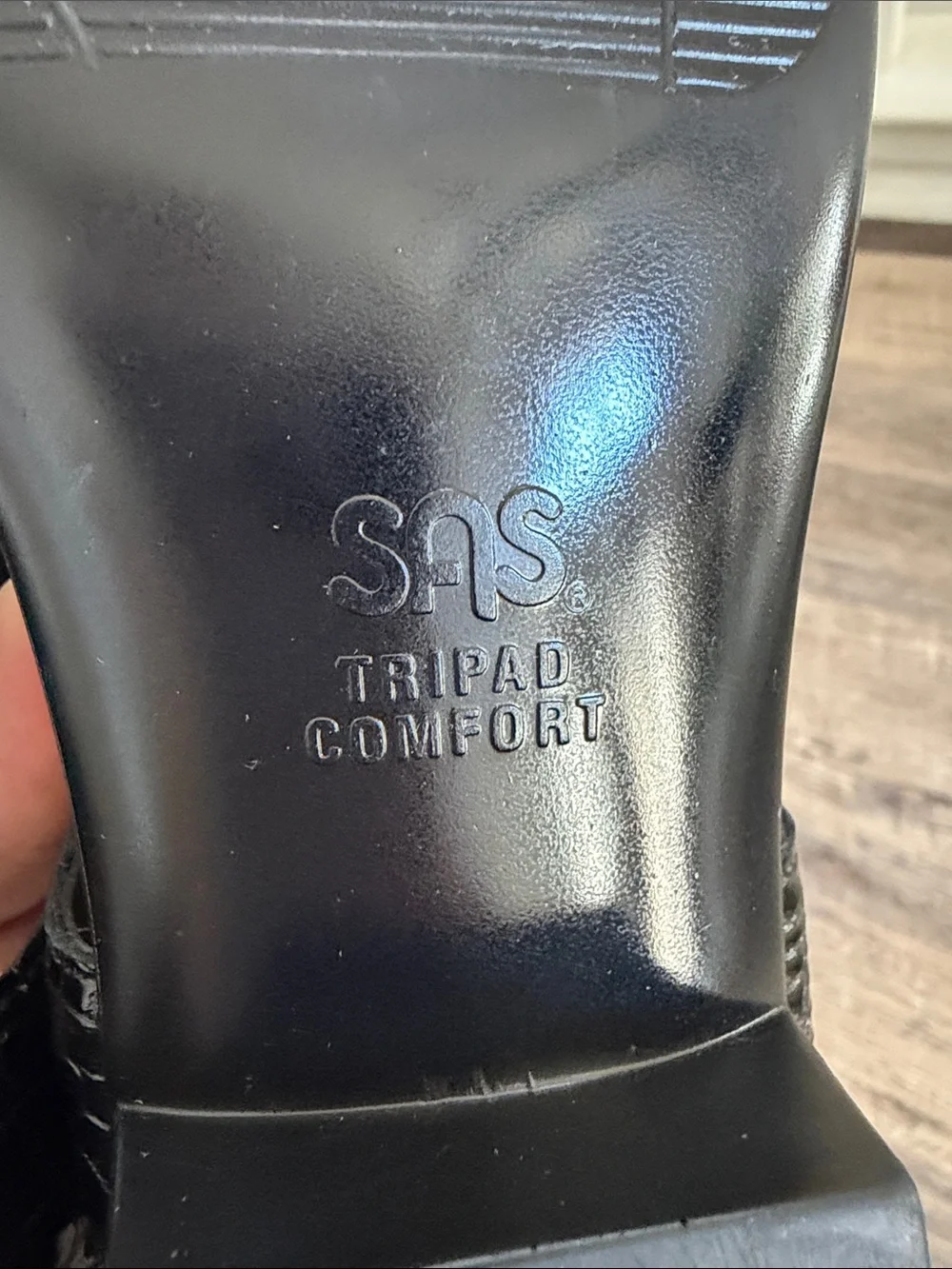 SAS Size US 7.5M Suntimer Black Croc Comfort Heeled Leather Sandal EZ Strap USA
